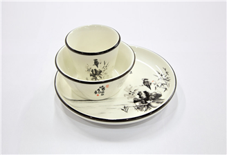 荷韵悠悠湘菜馆黄瓜视频网站餐具